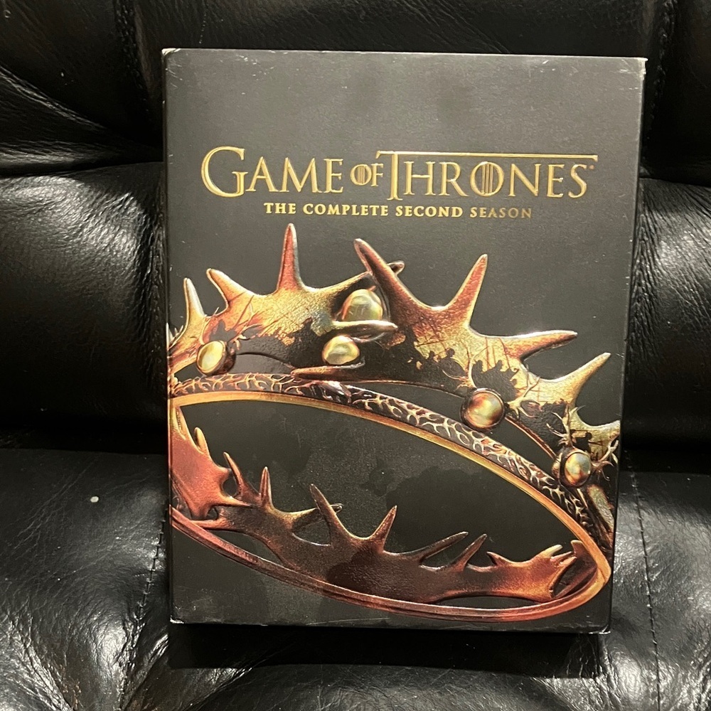 Game of Thrones: The Complete Second Season blu-ray and DVD